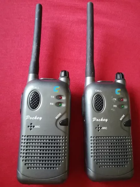Walkie Talkie Pockey 9 V